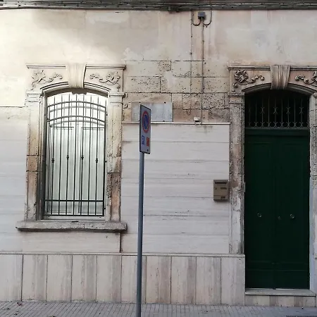 Casa Gialia לצ'ה